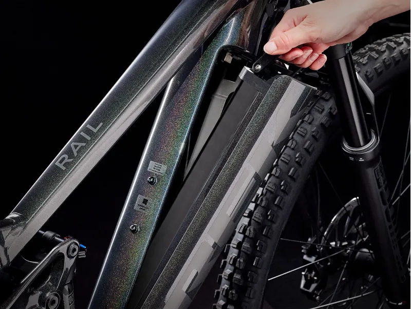 Trek Rail 7 Deore/XT Full Suspension Electric Mountain Bike 2025 in Prismatic-6